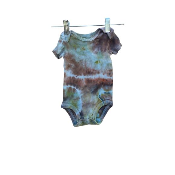 Tie Dye Babies Onesie | Baby Onesie | Geode Tie - Ice Dye - Picture 1 of 2